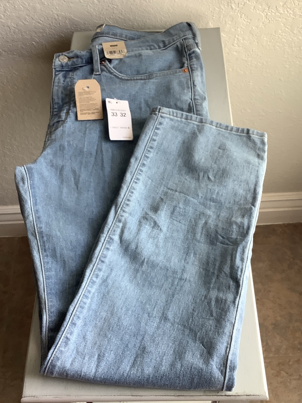 Levi's Straight Leg Jeans - Light Blue Wash